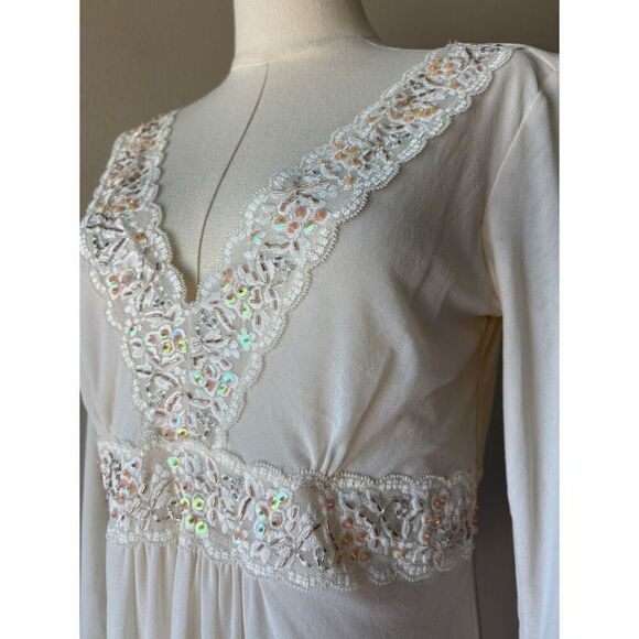 express y2k ivory sheer lace babydoll top - Picture 3 of 6